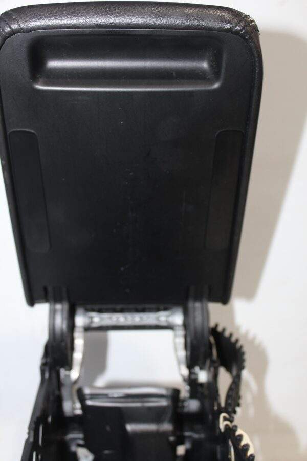 Volkswagen Golf Mk6 Centre Console Arm Rest 1K5 864 251 C