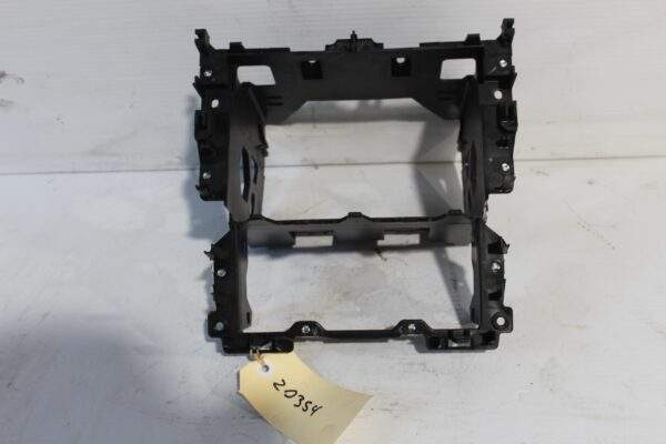 Volkswagen Mk6 Golf Headunit Stereo Cage Surround Bracket 5K0858089E