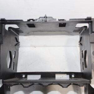 Volkswagen Mk6 Golf Headunit Stereo Cage Surround Bracket 5K0858089E - Image 7