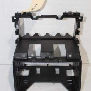 Volkswagen Mk6 Golf Headunit Stereo Cage Surround Bracket 5K0858089E - Image 3