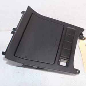 Volkswagen Mk6 Golf Centre Console Ashtray Storage Compartment 5K0 857 961 A - Image 2