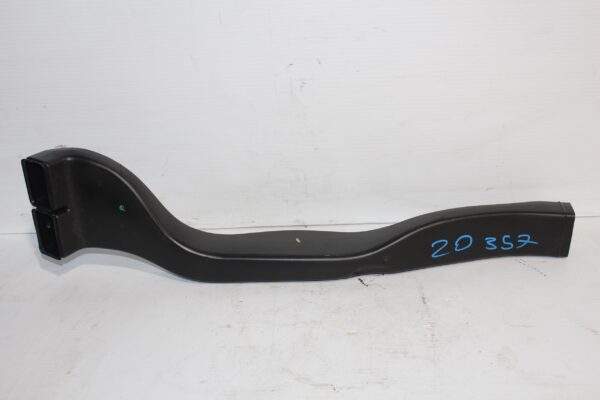 Volkswagen Golf Mk6 Centre Console Air Duct 5M0 819 633