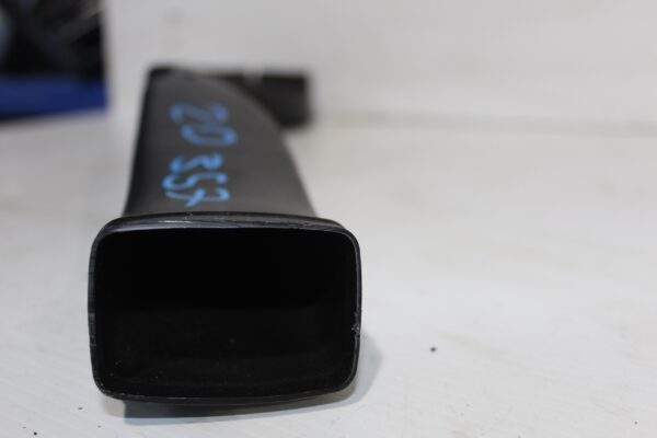 Volkswagen Golf Mk6 Centre Console Air Duct 5M0 819 633