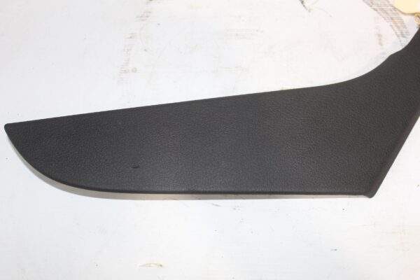 Volkswagen Golf Mk6 Rear Side Door Plastic Trim 5K4 868 039
