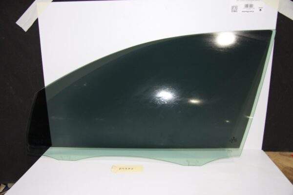 Volkswagen Golf Mk6 Front Driver Right Window Glass 5K4 845 201 B