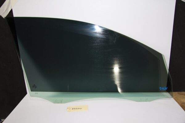 Volkswagen Golf Mk6 Front Driver Right Window Glass 5K4 845 201 B