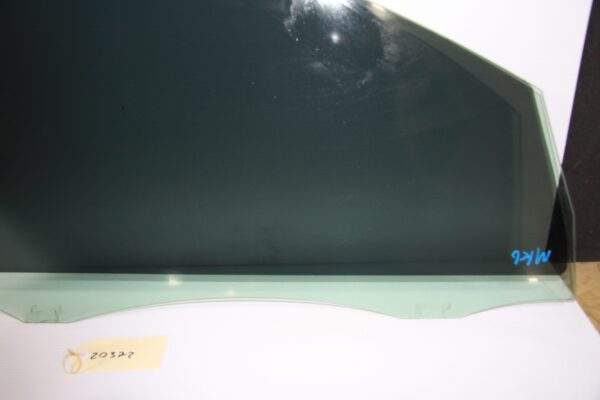 Volkswagen Golf Mk6 Front Driver Right Window Glass 5K4 845 201 B