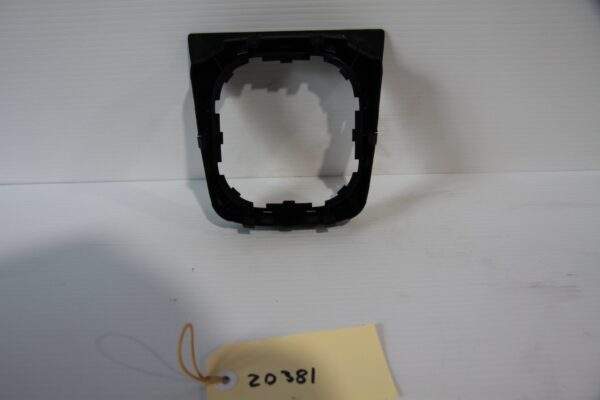 Volkswagen Mk6 Golf Gear Selector Trim Surround 5K0 711 113 G