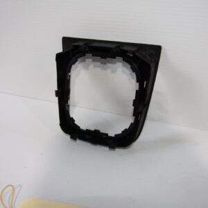 Volkswagen Mk6 Golf Gear Selector Trim Surround 5K0 711 113 G - Image 3