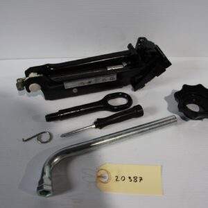 Volkswagen Mk6 Golf Spare Tyre with Tool Kit - Image 8