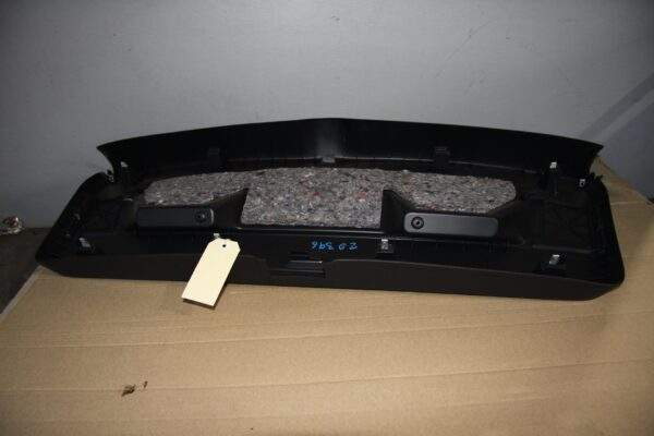 Volkswagen Mk6 Golf Tailgate Hatch Inner Trim 5K6 867 605