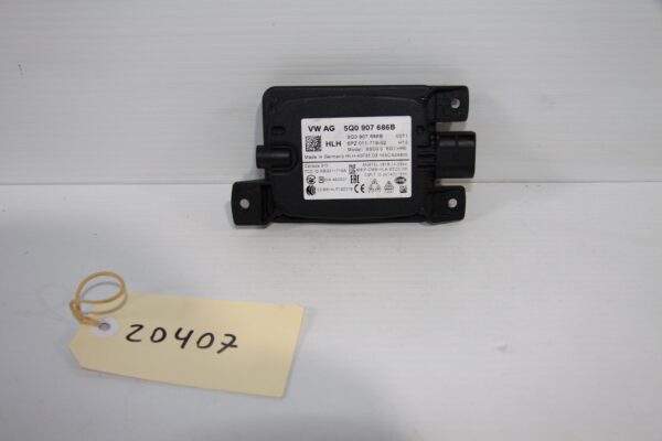 Volkswagen Mk7 Golf Blind Spot Detection Sensor Module 5Q0 907 686 B
