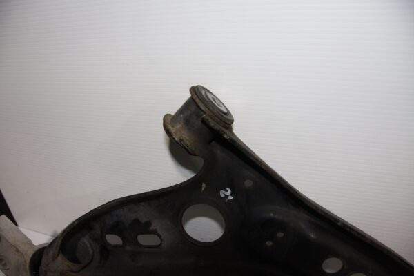 Audi 8P A3 / Volkswagen Mk6 Golf Front Left Lower Control Arm 1K0 407 165 C