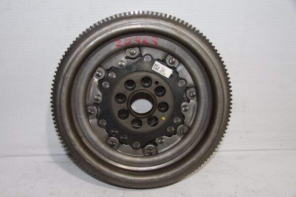 Audi 8V S3 8S tt / Volkswagen MK7 Golf Dual Mass Flywheel 06K 105 266 A