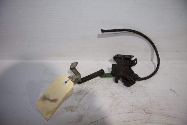 Audi 8V A3 S3 RS3 / Volkswagen Golf Mk7 GTi R Rear Level Sensor 5Q0 512 521 J