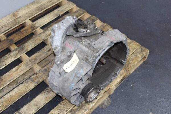 Volkswagen Golf Mk6 GTI Manual 6 Speed Transmission Gearbox 02Q 301 107