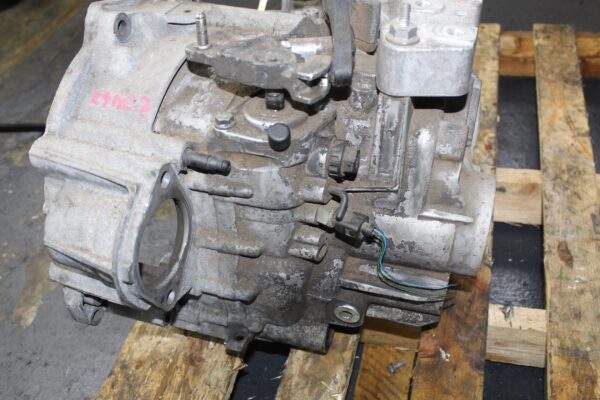 Volkswagen Golf Mk6 GTI Manual 6 Speed Transmission Gearbox 02Q 301 107