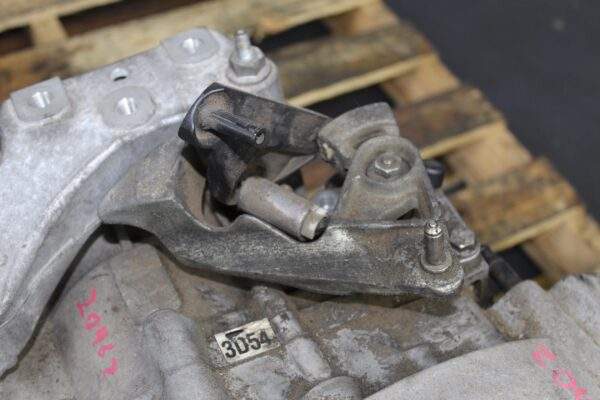 Volkswagen Golf Mk6 GTI Manual 6 Speed Transmission Gearbox 02Q 301 107