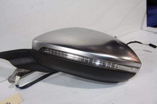 Volkswagen Golf Mk7 GTi R Passanger LH Wing Mirror w blindspot