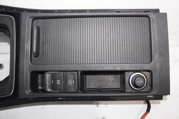 Volkswagen Golf Mk7 R Centre Console With Buttons and Trims 5G2 864 245 F