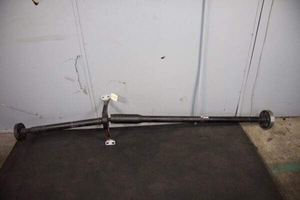 Audi 8V S3 / Volkswagen Mk7 Golf R Prop Tail Drive Shaft 5Q0 521 101 BA