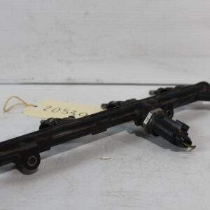 Volkswagen Mk7 Golf R Fuel Rail With Injectors 06K 133 681 A - Image 3