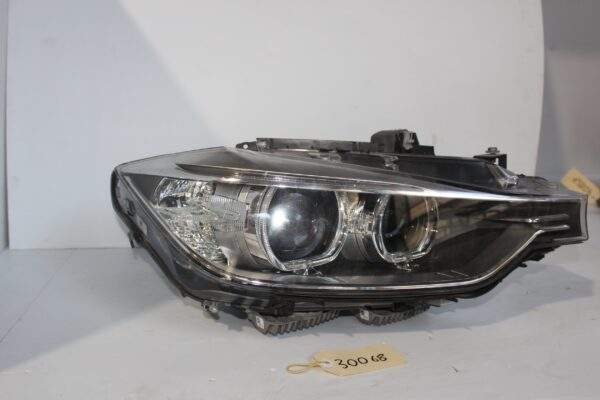 BMW F30 F31 3 Series RH Drivers Headlight 7259544