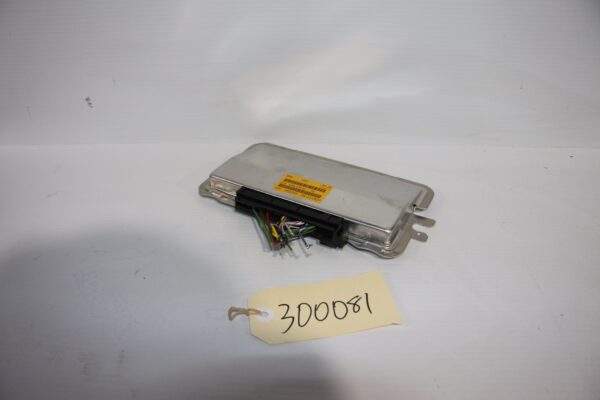 BMW F80 F82 M3 M4 Suspension Control Module 3714 6 891 679 01