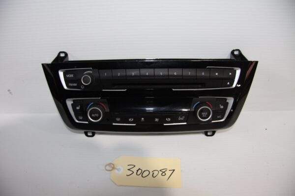 BMW F80 M3 AC Radio Control Panel Unit 61316832881 17313810