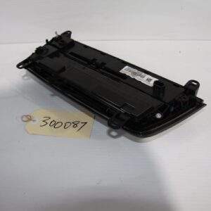 BMW F80 M3 AC Radio Control Panel Unit 61316832881 17313810 - Image 3