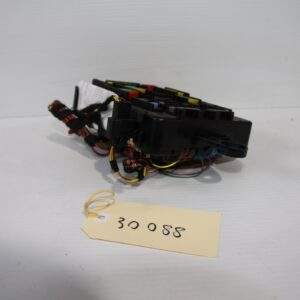 BMW F80 M3 Fuse box 9389070 - Image 5