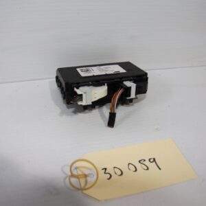 BMW F30 F80 M3 AC Control Unit 9462879 - Image 2
