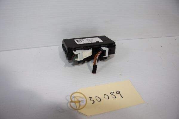BMW F30 F80 M3 AC Control Unit 9462879