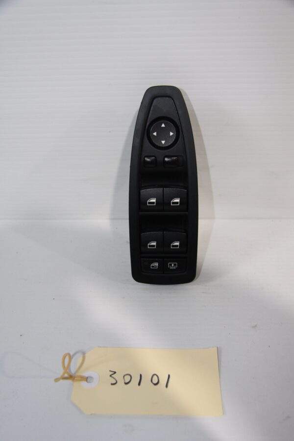 BMW F80 Drivers Window Switch Panel 921848203