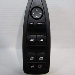 BMW F80 Drivers Window Switch Panel 921848203 - Image 2