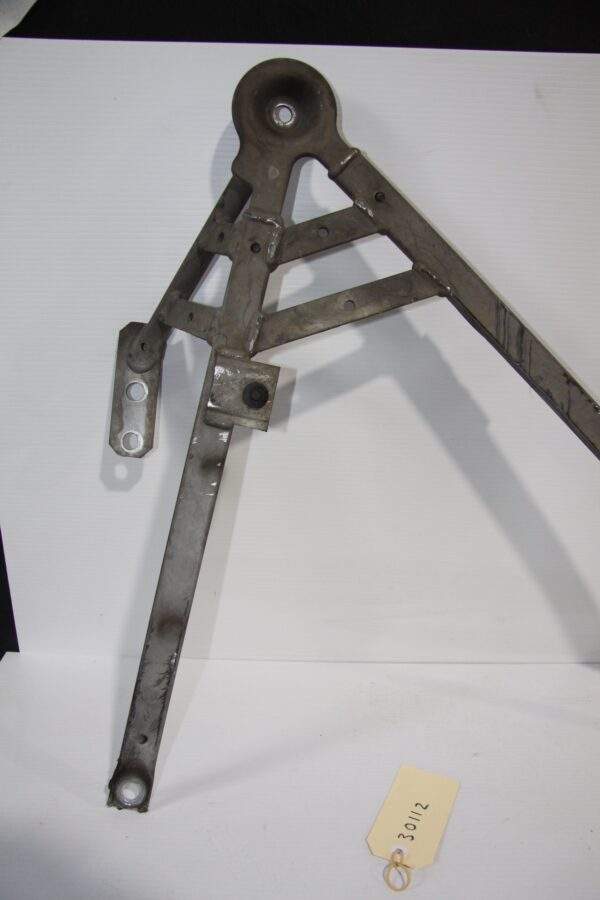 BMW F80 F82 M3 M4 Rear Left Passenger Subframe Brace 66228464507