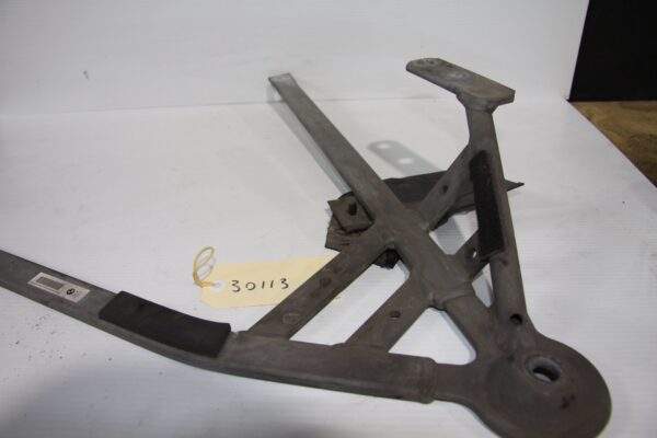 BMW F80 F82 M3 M4 Rear Right Driver Subframe Brace 67228464607