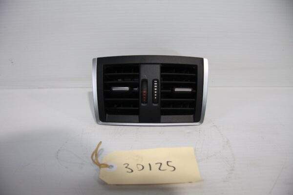 BMW F80 F82 M3 M4 Center Dashboard Air Vents 933367502