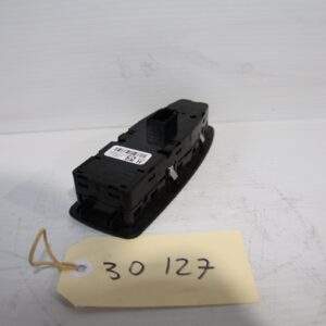 BMW F80 M3 Right Drivers Side Multifunctional Window Switch 936210702 - Image 4