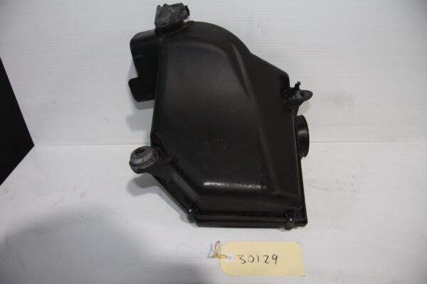 BMW F80 F82 F87 M2 M3 M4 Right Passenger Intake Filter Air Box 70548987