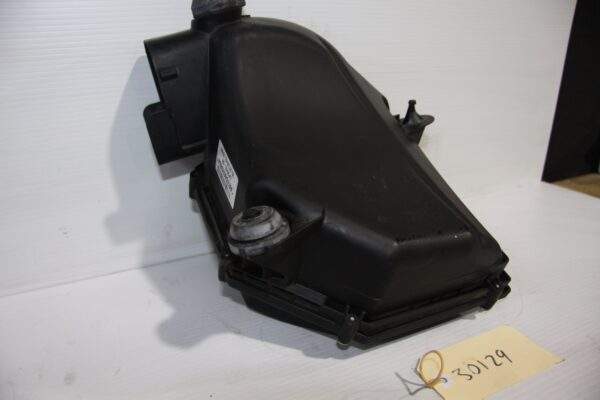 BMW F80 F82 F87 M2 M3 M4 Right Passenger Intake Filter Air Box 70548987