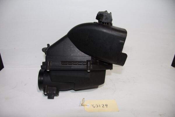 BMW F80 F82 F87 M2 M3 M4 Right Passenger Intake Filter Air Box 70548987