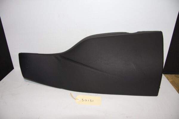 BMW F80 F82 M3 M4 Right Drivers Side Leather Panel / Infill Cushion 8058126