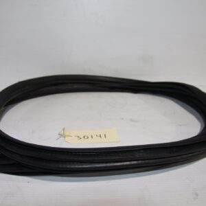 BMW F80 M3 Front Right Drivers Side Door Rubber Seal 7305837 - Image 4