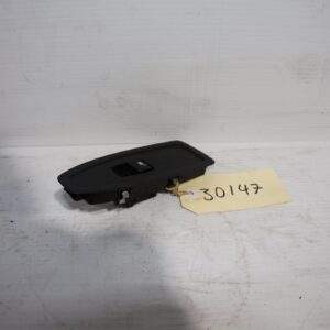 BMW F80 M3 Front Left Passenger Side Power Door Window Switch 9208107 - Image 2