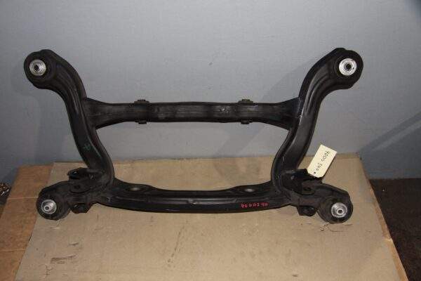 Mercedes Benz W176 W117 A250 CLA250 Rear Subframe Crossmember A1763501200