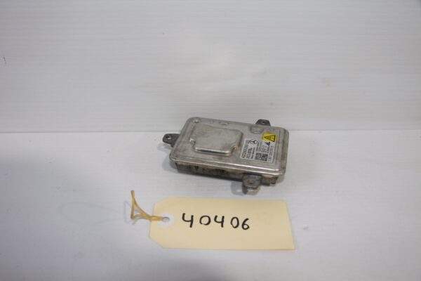 Mercedes Benz Headlight Ballast Control Module A2229003300