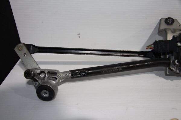 Mercedes Benz W176 W117 A CLA Class Wiper Motor Assembly A1769061900