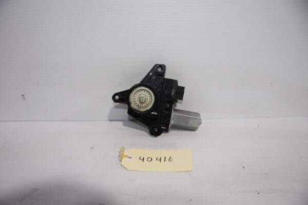 Mercedes Benz W176 W117 A CLA Class Rear Left Window Regulator Motor A2469063100