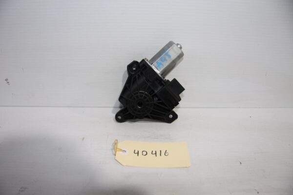 Mercedes Benz W176 W117 A CLA Class Rear Left Window Regulator Motor A2469063100